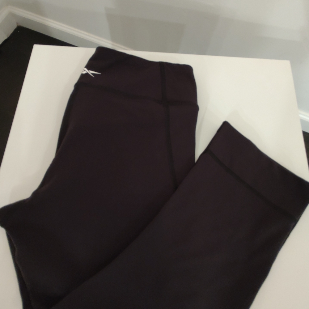 Reebok speed wick Capri legging